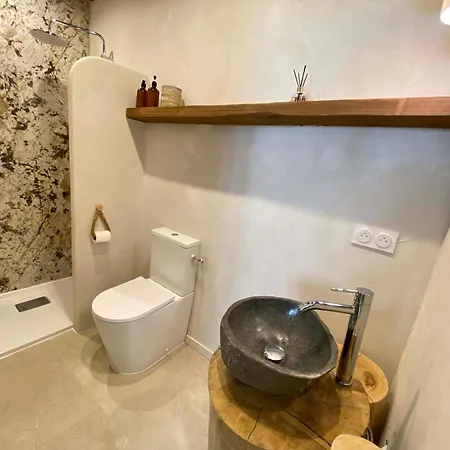 Craft - - Balneo - Parking Prive * Saint-Etienne (Loire)
